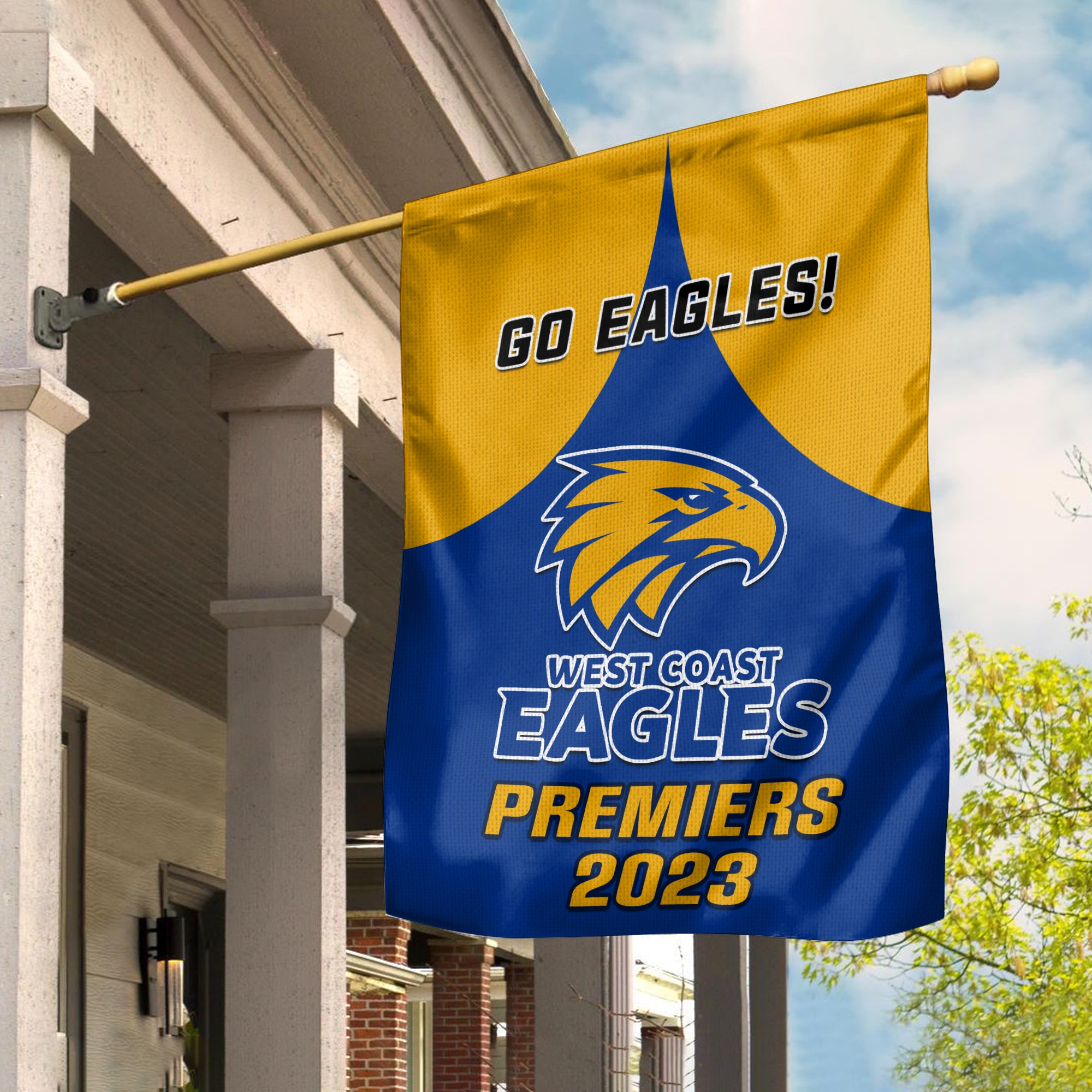 west-coast-football-garden-flag-eagles-go-premiers-2023