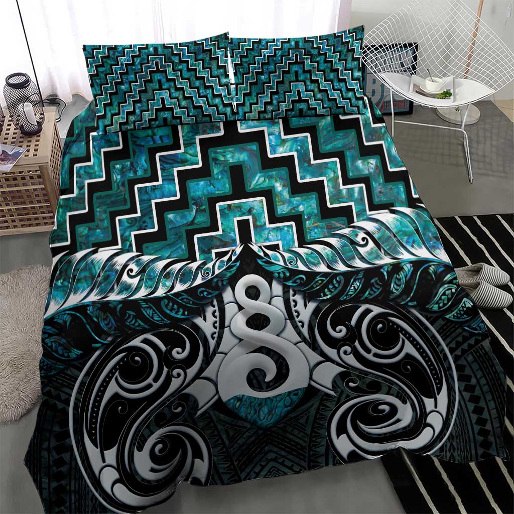 New Zealand Maori Bedding Set Poutama Pikorua Turquoise Paua Shell