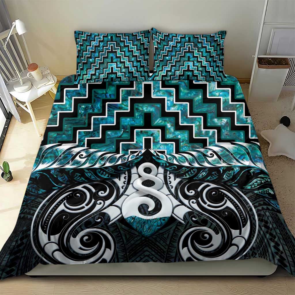 New Zealand Maori Bedding Set Poutama Pikorua Turquoise Paua Shell