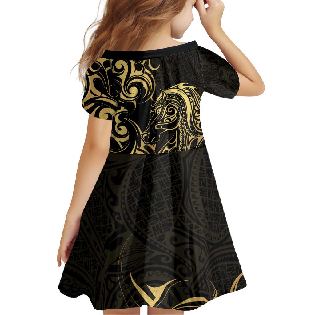 Gold And Black Aoteara Horse Racing Family Matching Mermaid Dress and Hawaiian Shirt NZ Maori Pattern