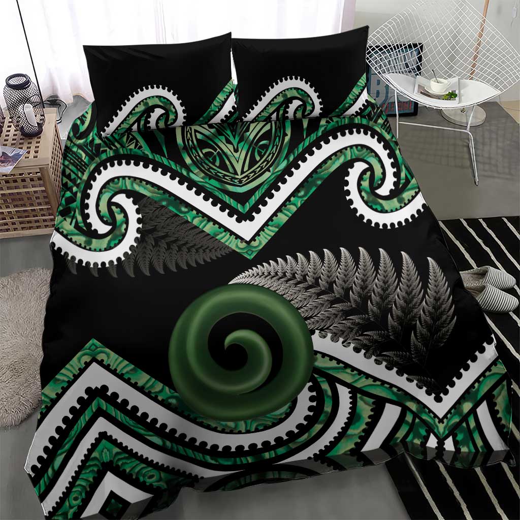 Koru Pounamu Aotearoa Bedding Set Maori Paua Shell Mix Silver Fern