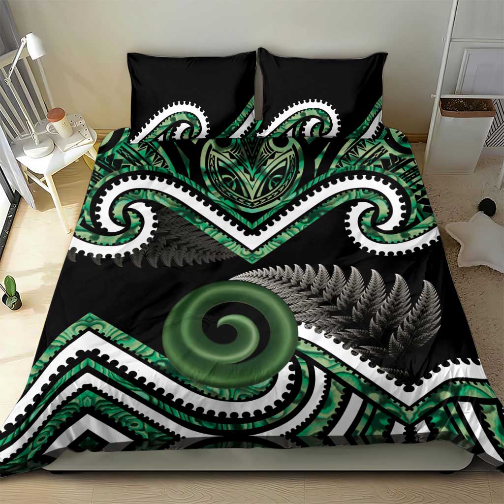 Koru Pounamu Aotearoa Bedding Set Maori Paua Shell Mix Silver Fern