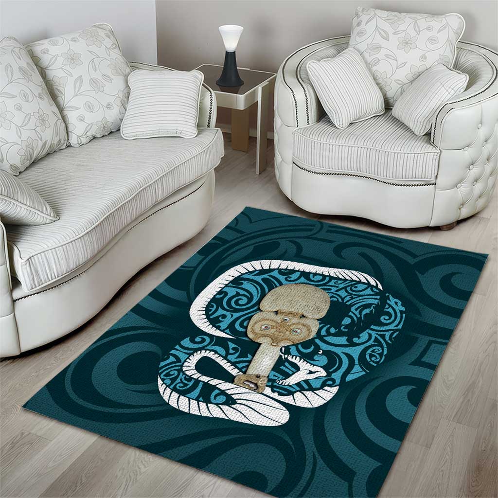 Turquoise New Zealand Eel Area Rug Aotearoa Maori Tuna With Kotiate Weapon