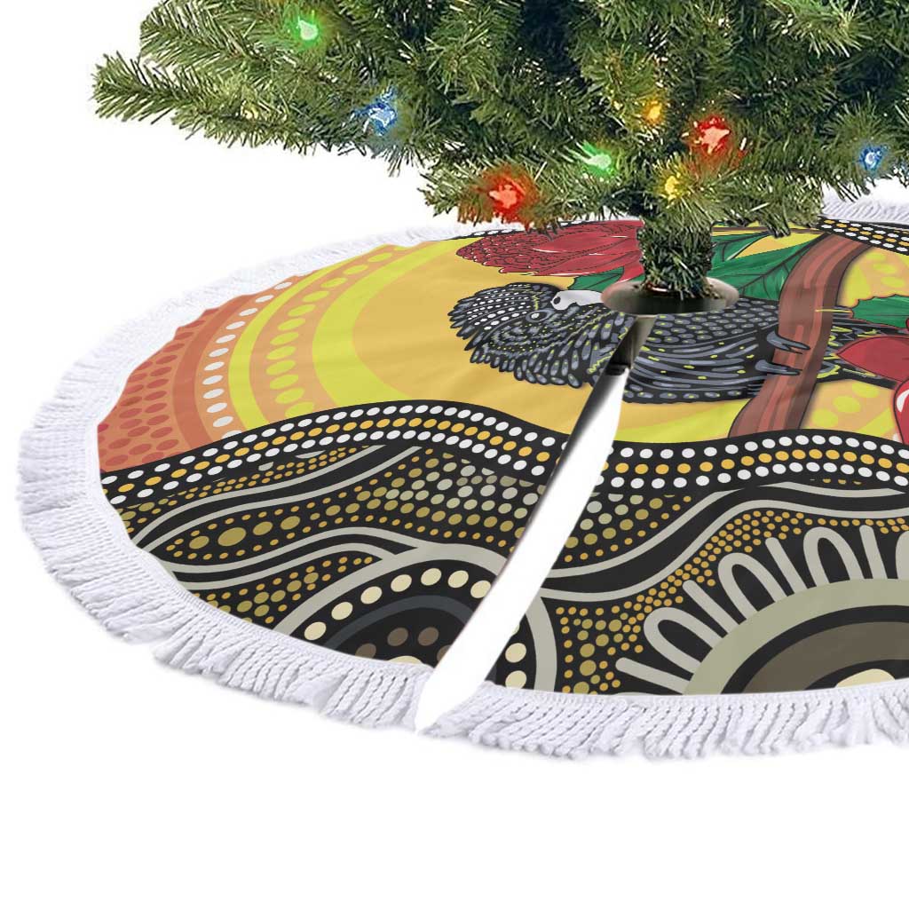 Waratah And Banksian Cockatoo Tree Skirt Aboriginal Art