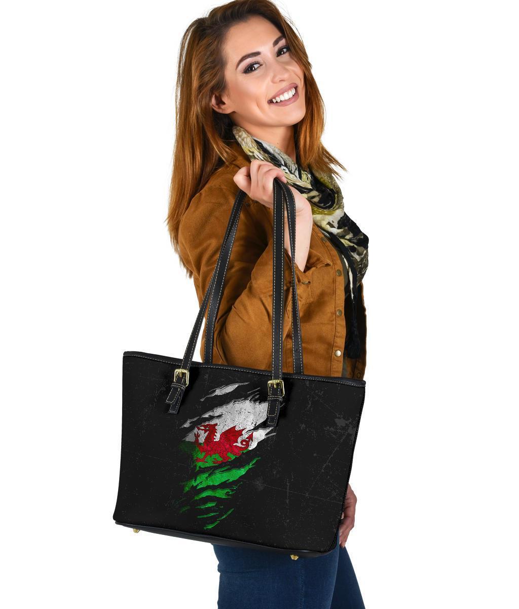 wales-in-me-leather-tote-special-grunge-style