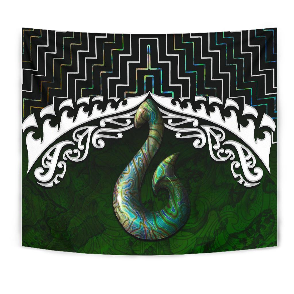 new-zealand-maori-tapestry-poutama-hei-matau-paua-shell