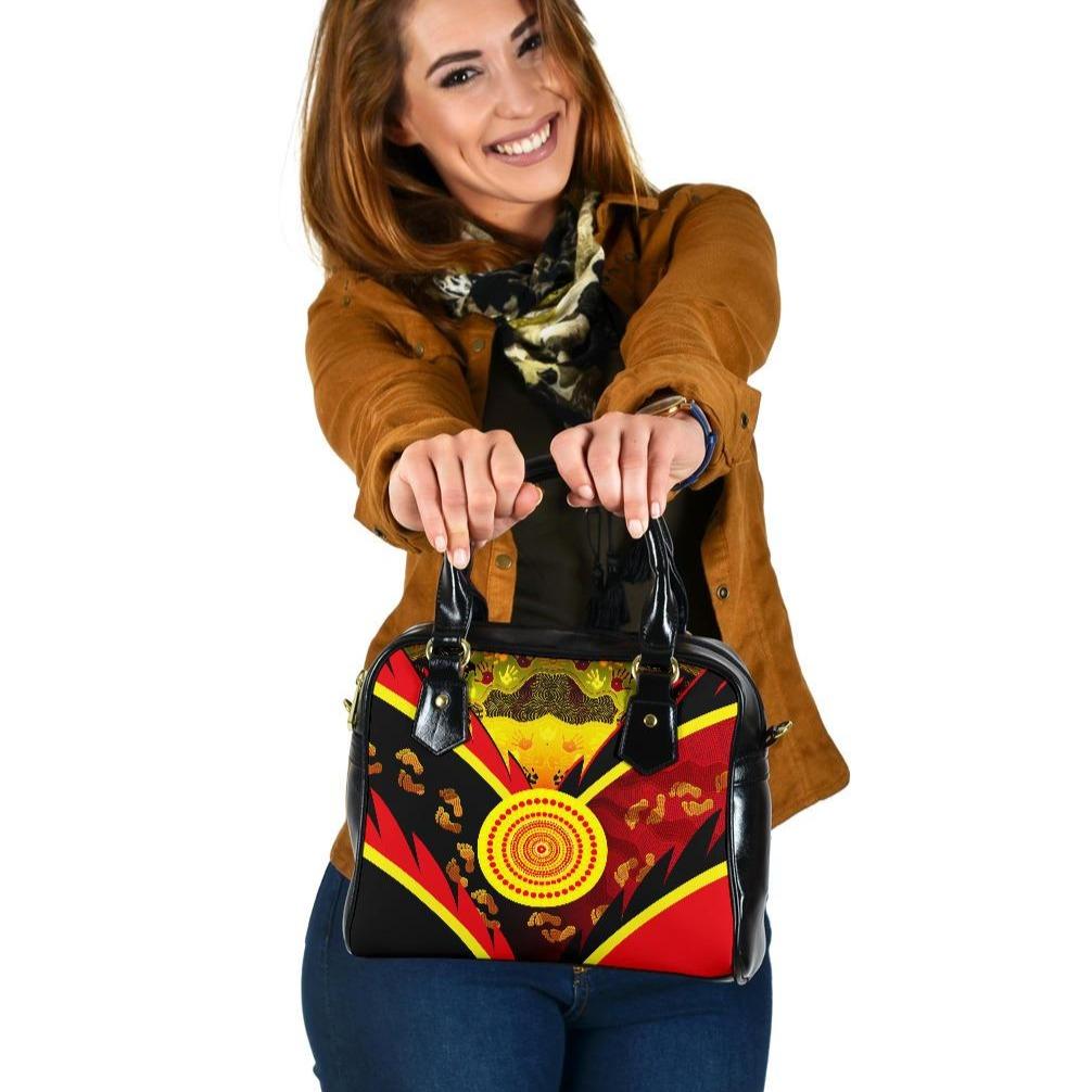 Aboriginal Shoulder Handbag -  Indigenous Flag With Footprint Hand Art - Vibe Hoodie