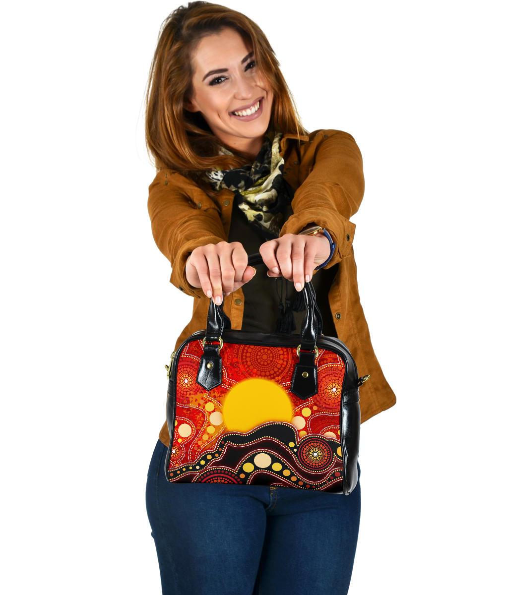 Aboriginal Shoulder Handbag, Aboriginal Lives Matter Flag Dot Painting Art - Vibe Hoodie