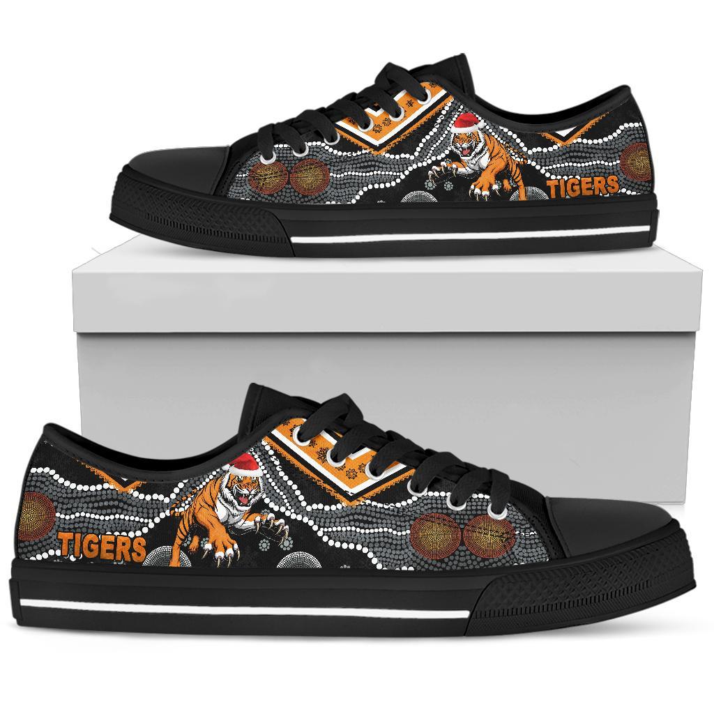 wests-christmas-low-top-shoe-tigers-indigenous