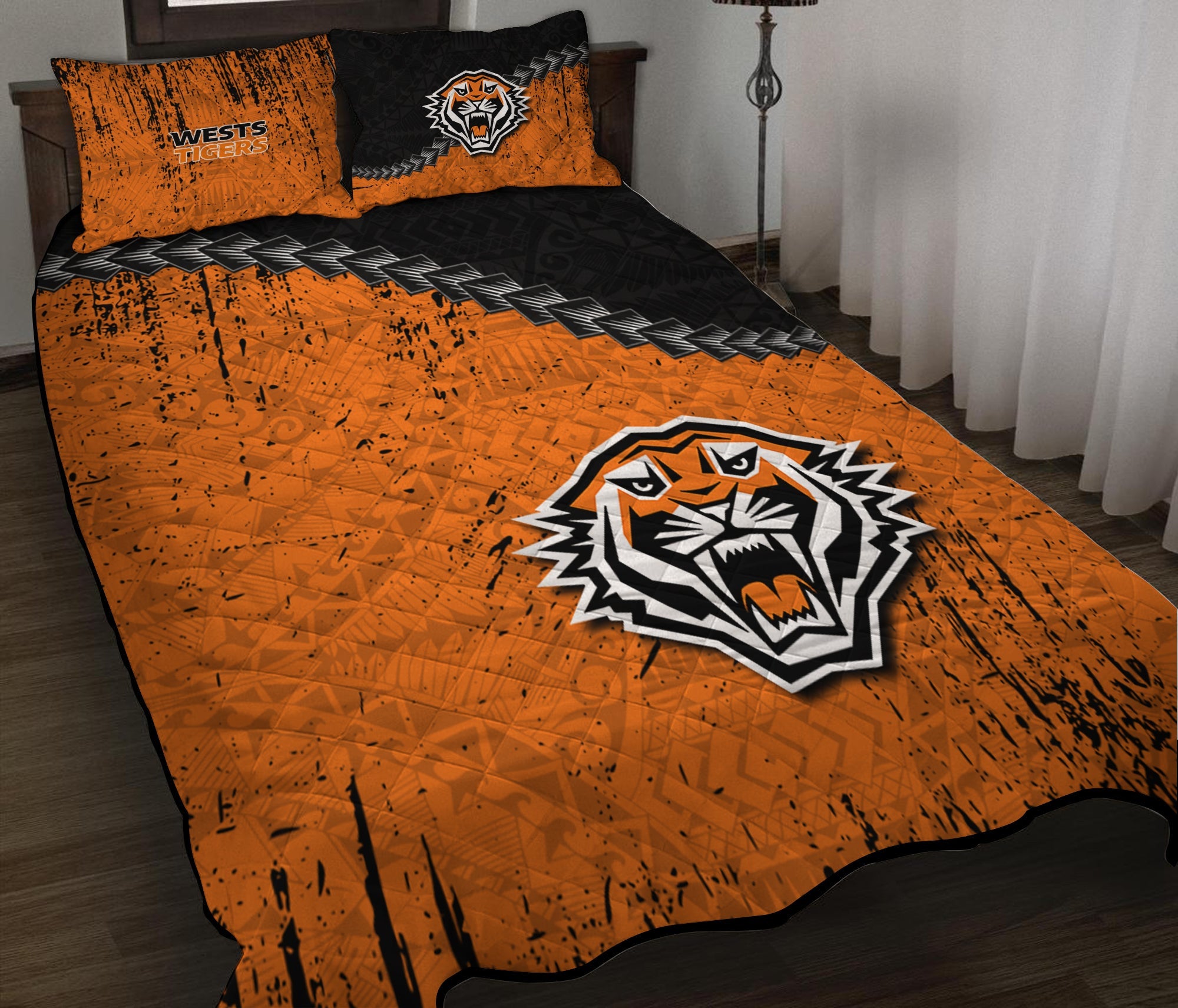 wests-tigers-quilt-bed-set-grunge-polynesian-tattoo-nrl