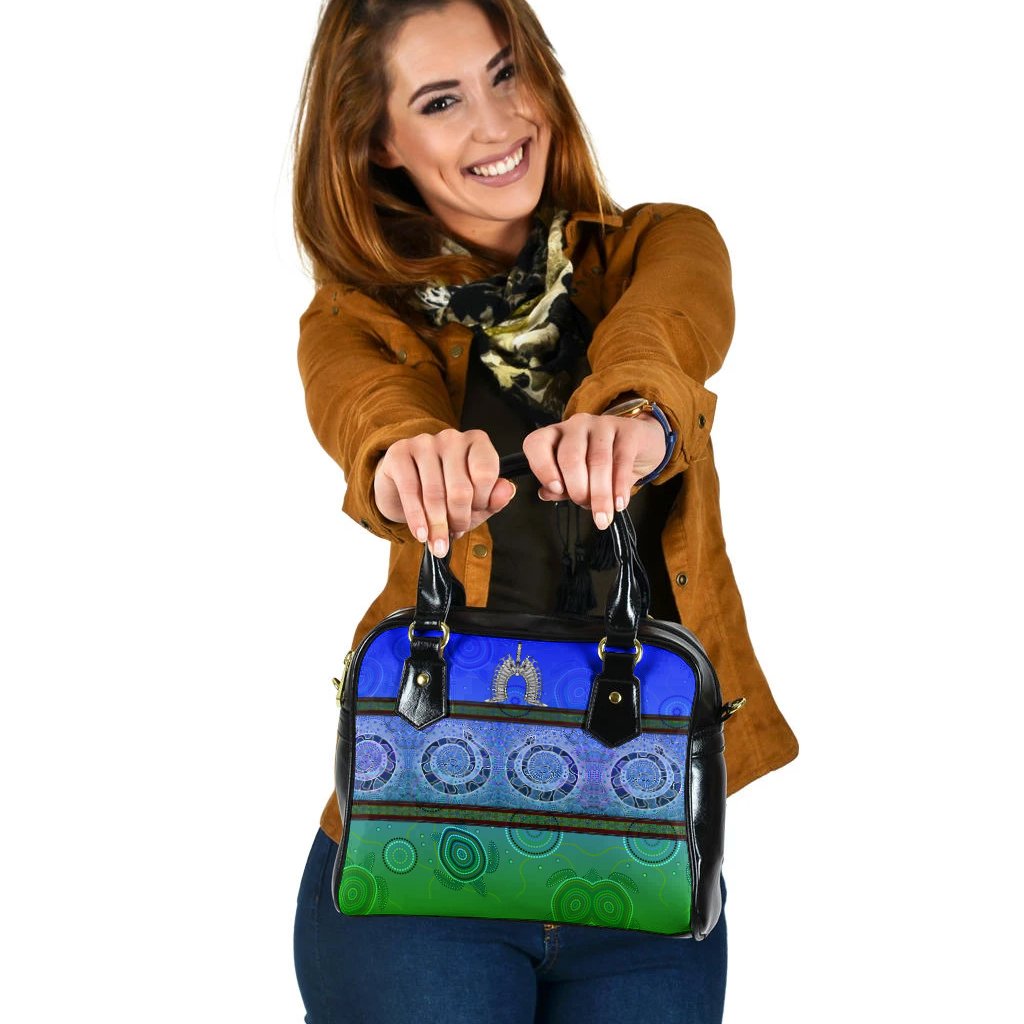 Shoulder Handbag- Turtle With Dhari Mask Snake Patterns- - Vibe Hoodie