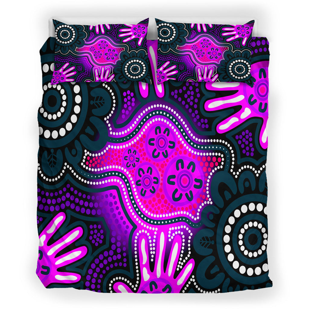 australia-indigenous-bedding-set-aboriginal-inspired-dot-artwork-with-hands