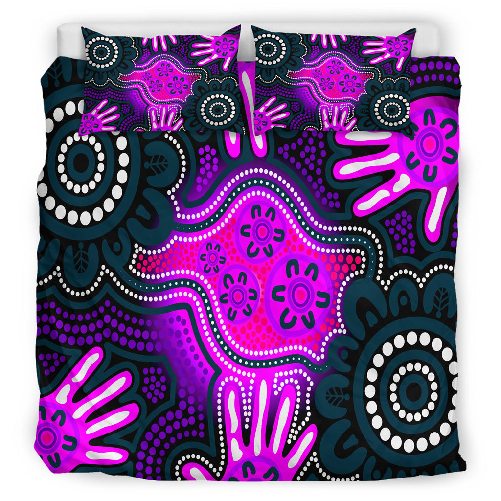 australia-indigenous-bedding-set-aboriginal-inspired-dot-artwork-with-hands