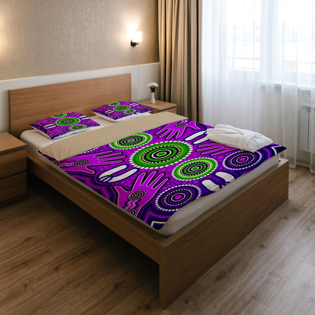 australia-indigenous-bedding-set-aboriginal-inspired-meeting-and-unity-concept