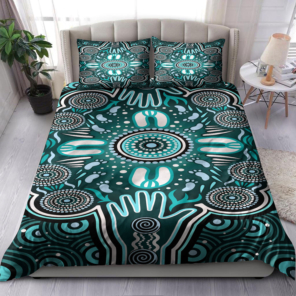 australia-indigenous-bedding-set-aboriginal-inspired-reunion-hands-and-footprints