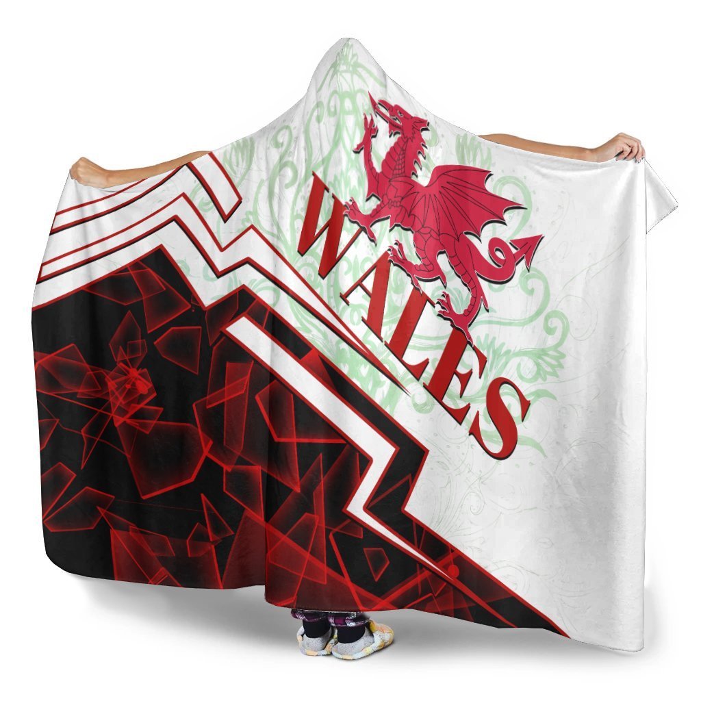 wales-hooded-blanket-welsh-spirit