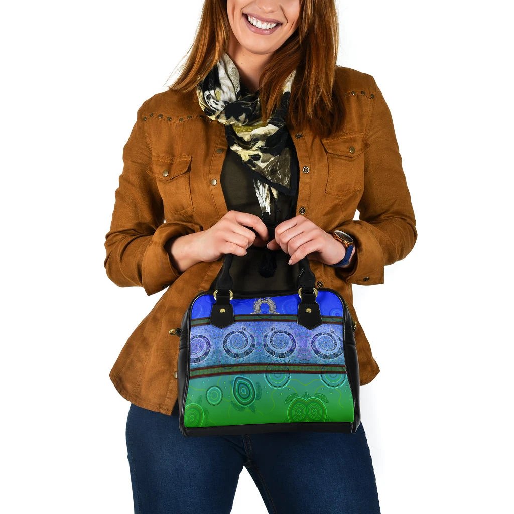 Shoulder Handbag- Turtle With Dhari Mask Snake Patterns- - Vibe Hoodie