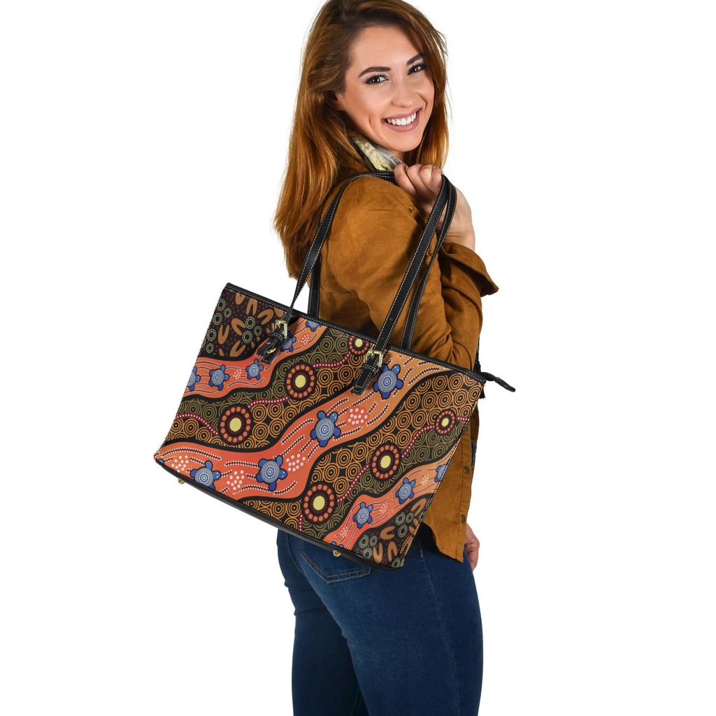 leather-tote-bag-aboriginal-dot-unique-style-turtle