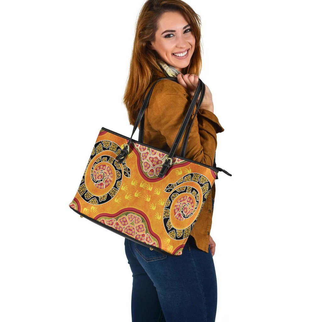 leather-tote-bag-aboriginal-unique-style-snake-orange-color-2021