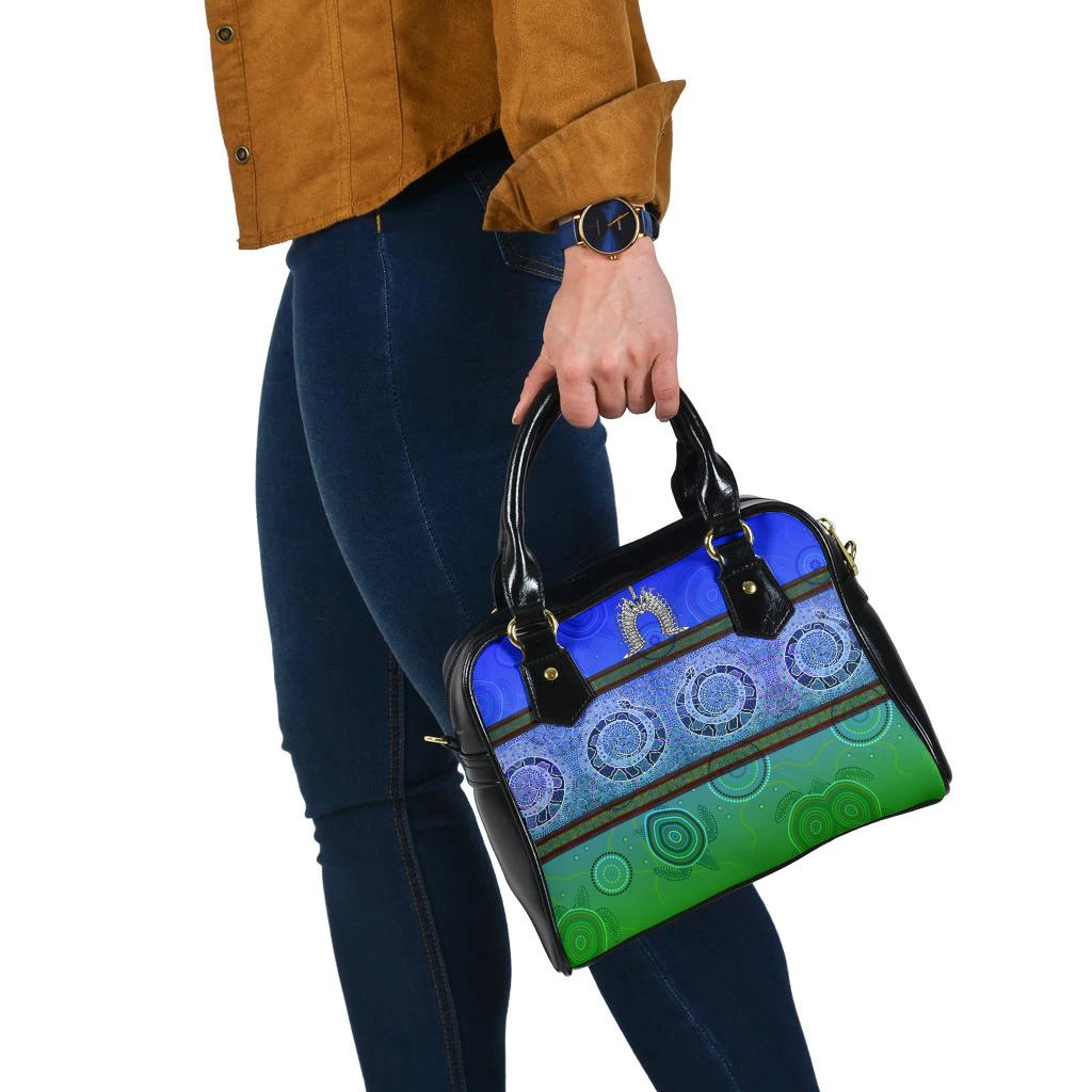 Shoulder Handbag- Turtle With Dhari Mask Snake Patterns- - Vibe Hoodie