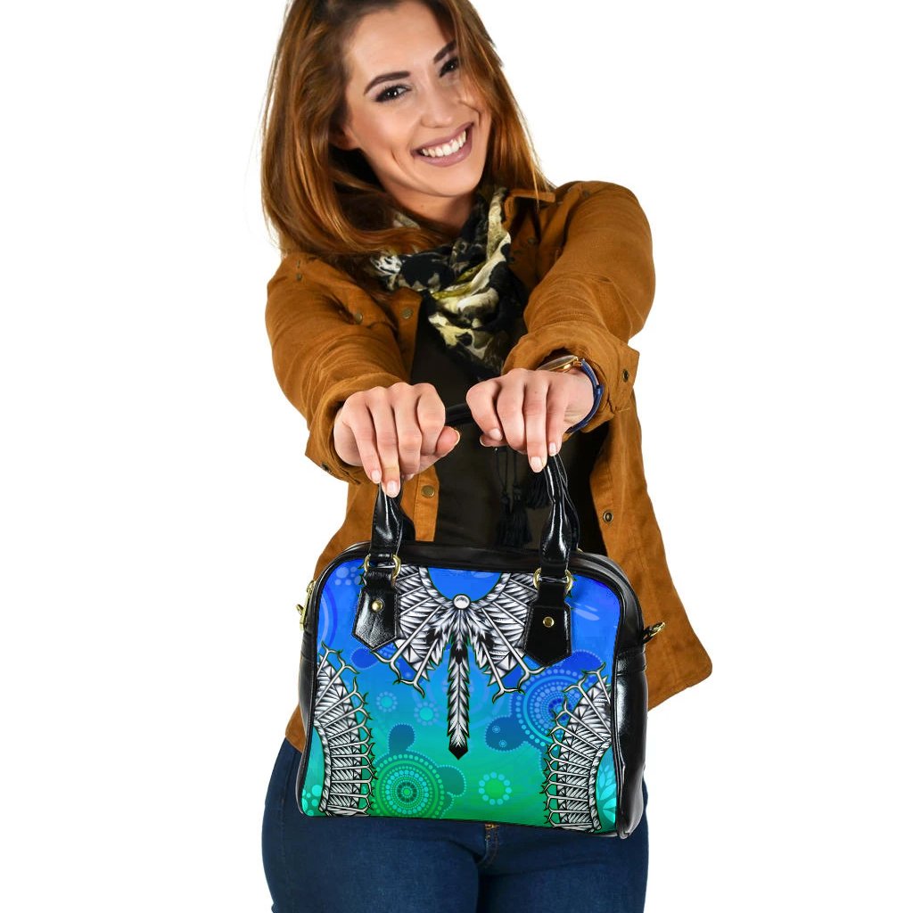 Shoulder Handbag- Turtle With Dhari Mask Ver 02 - Vibe Hoodie