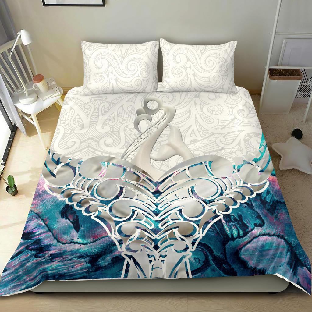 whale-tail-manaia-new-zealand-bedding-set