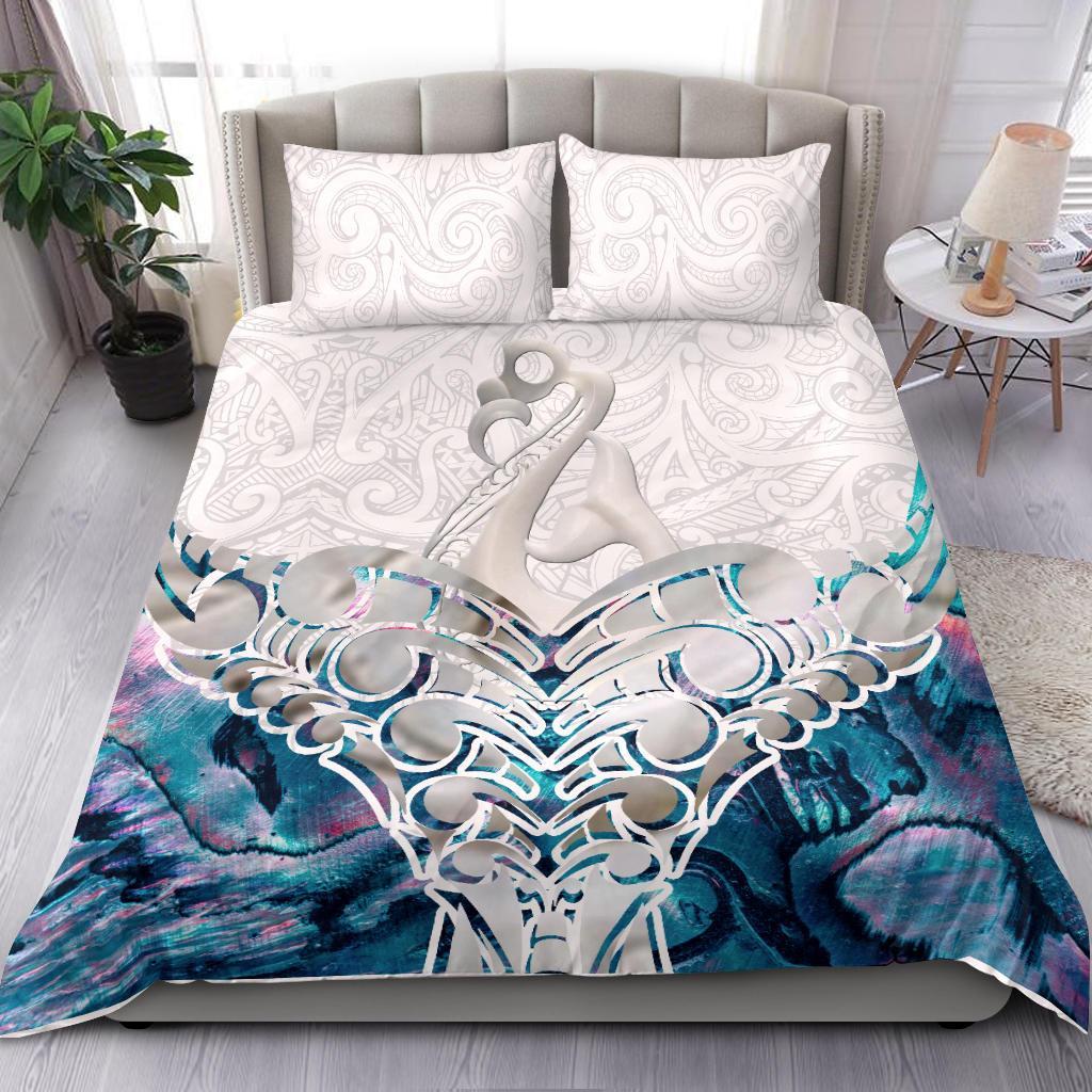 whale-tail-manaia-new-zealand-bedding-set