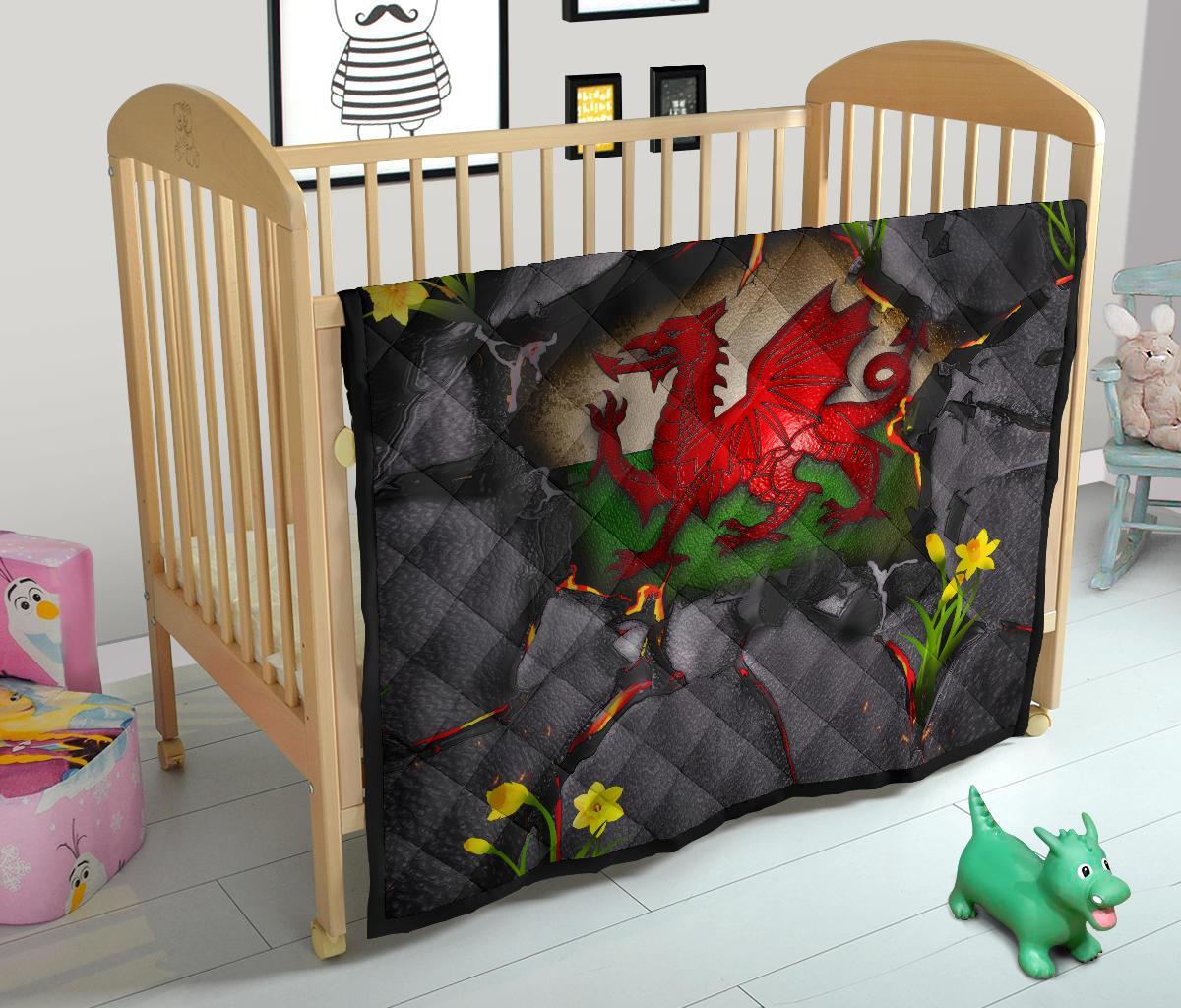 wales-premium-quilt-welsh-dragon-daffodil-lava