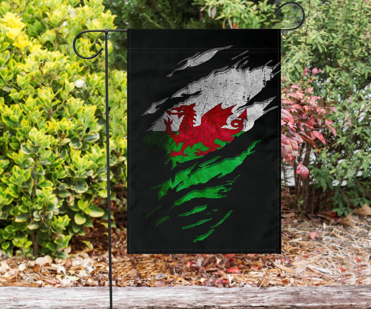 wales-in-me-flag-special-grunge-style