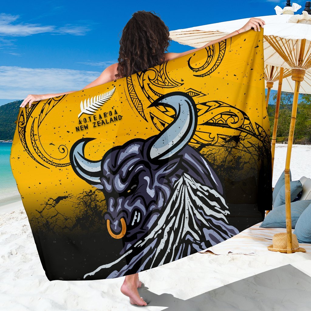 new-zealand-maori-sarong-taranaki-bull