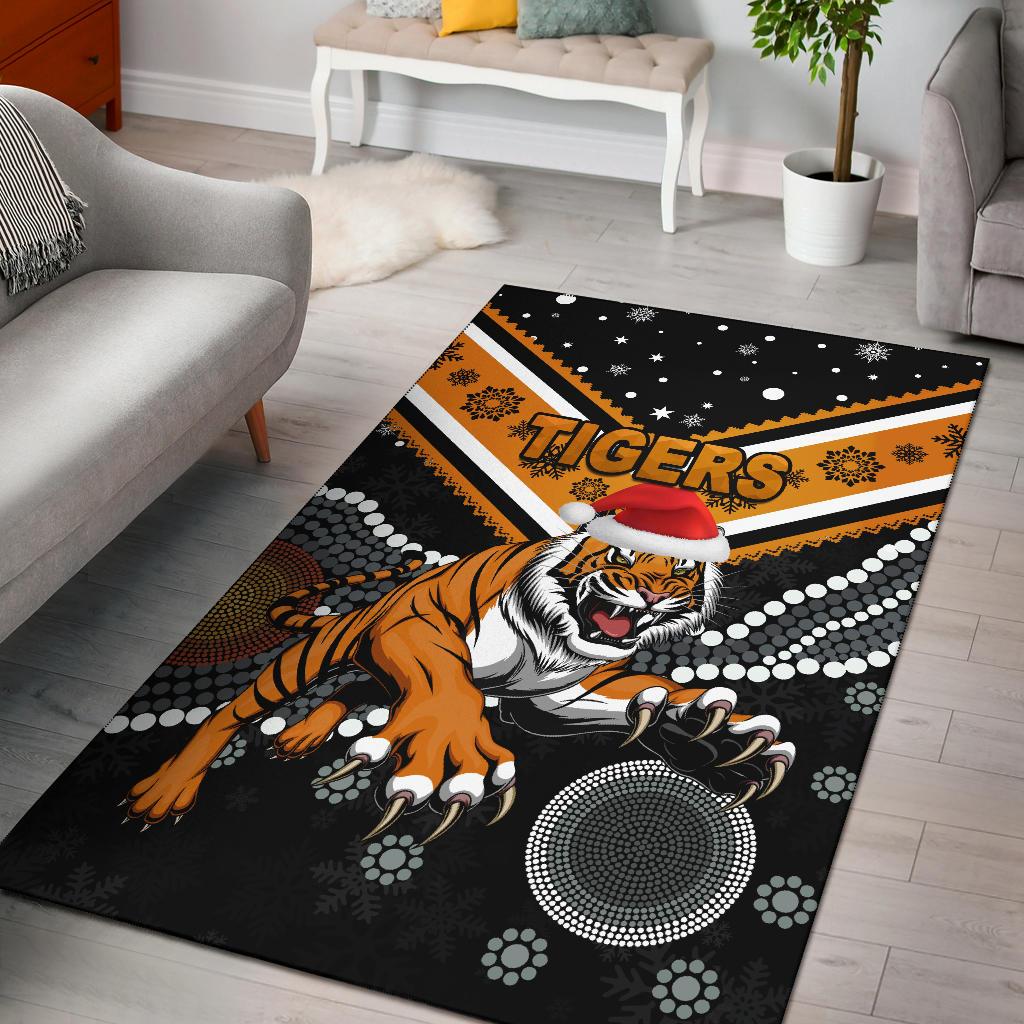 wests-christmas-area-rug-tigers-indigenous