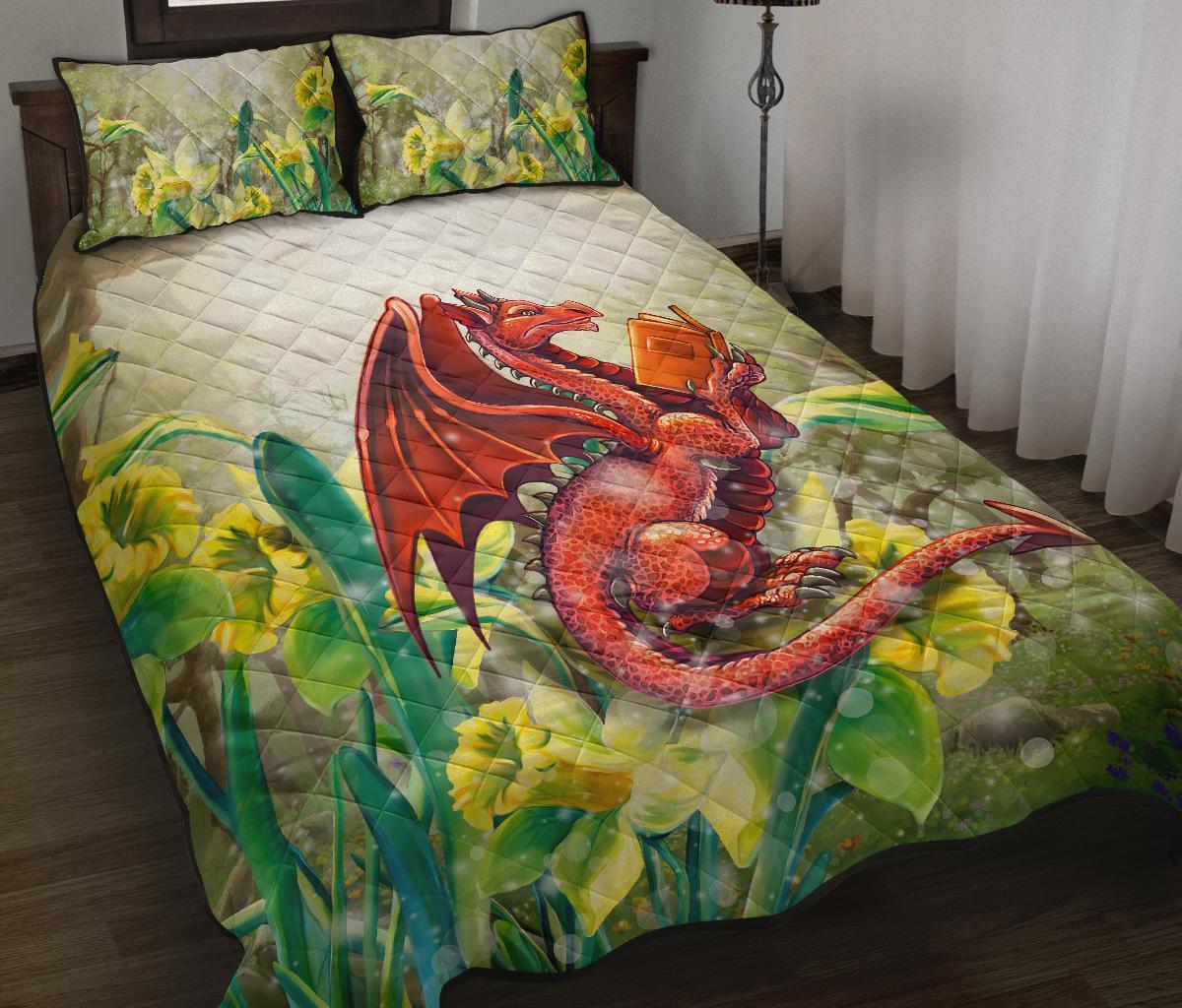 wales-quilt-bed-set-dragon-with-flowers