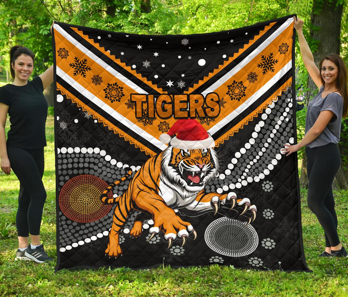 wests-christmas-premium-quilt-tigers-indigenous