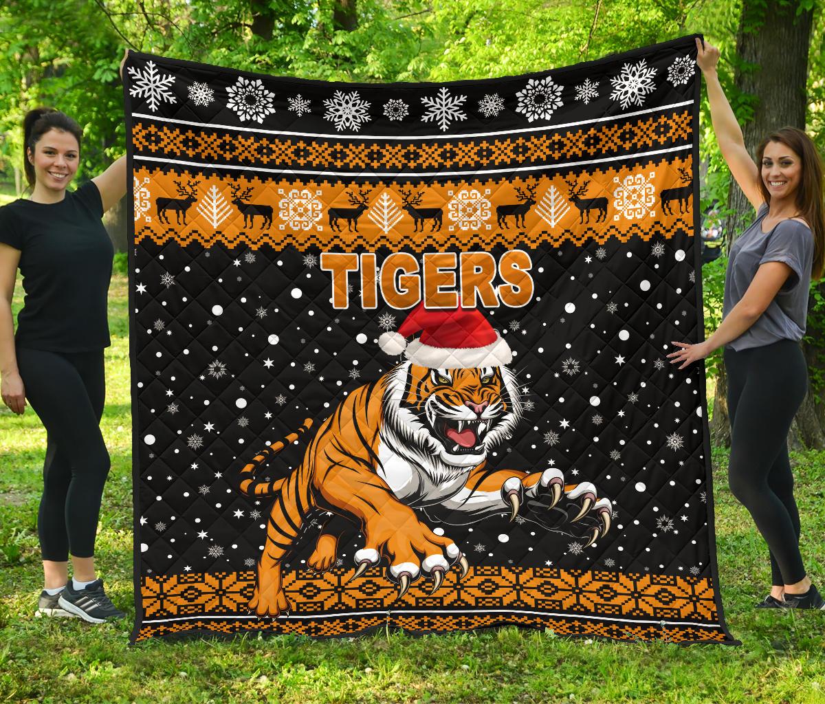 wests-christmas-premium-quilt-tigers-unique-vibes-black