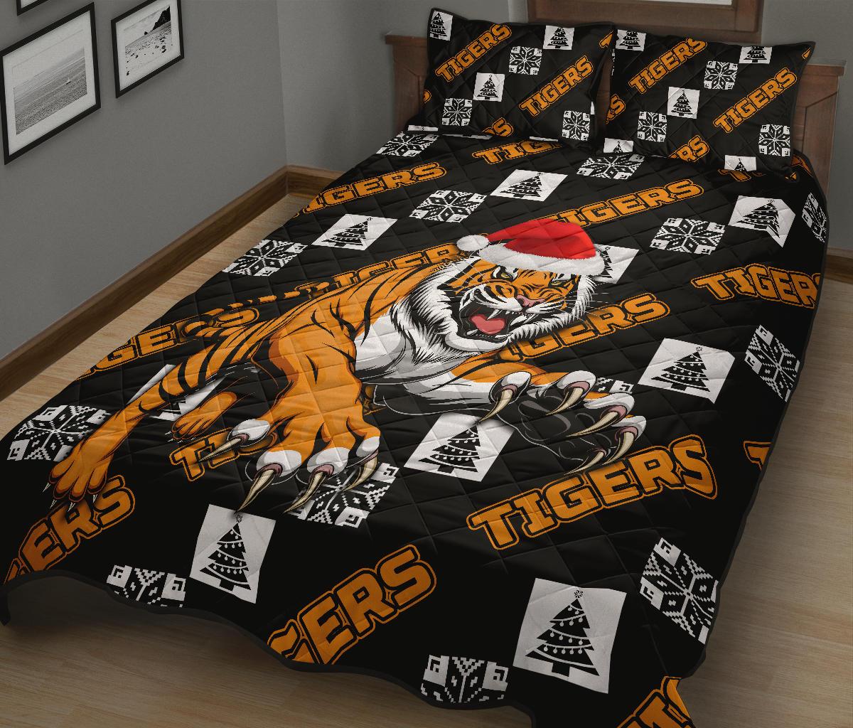 wests-christmas-quilt-bed-set-tigers-fancy