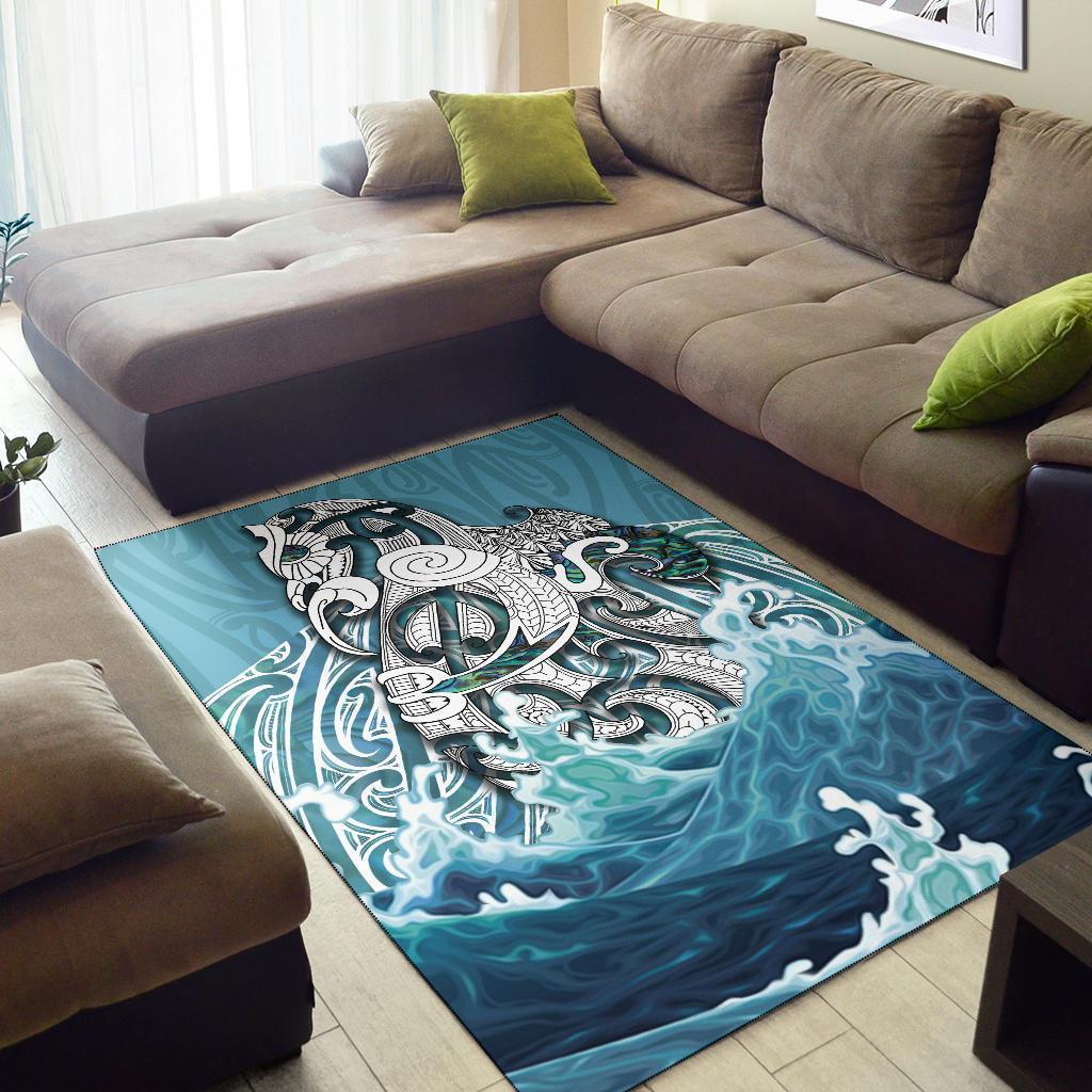 maori-manaia-the-blue-sea-area-rug