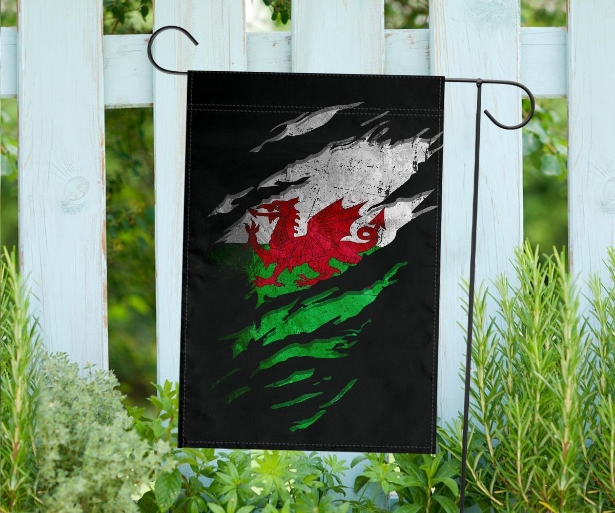 wales-in-me-flag-special-grunge-style