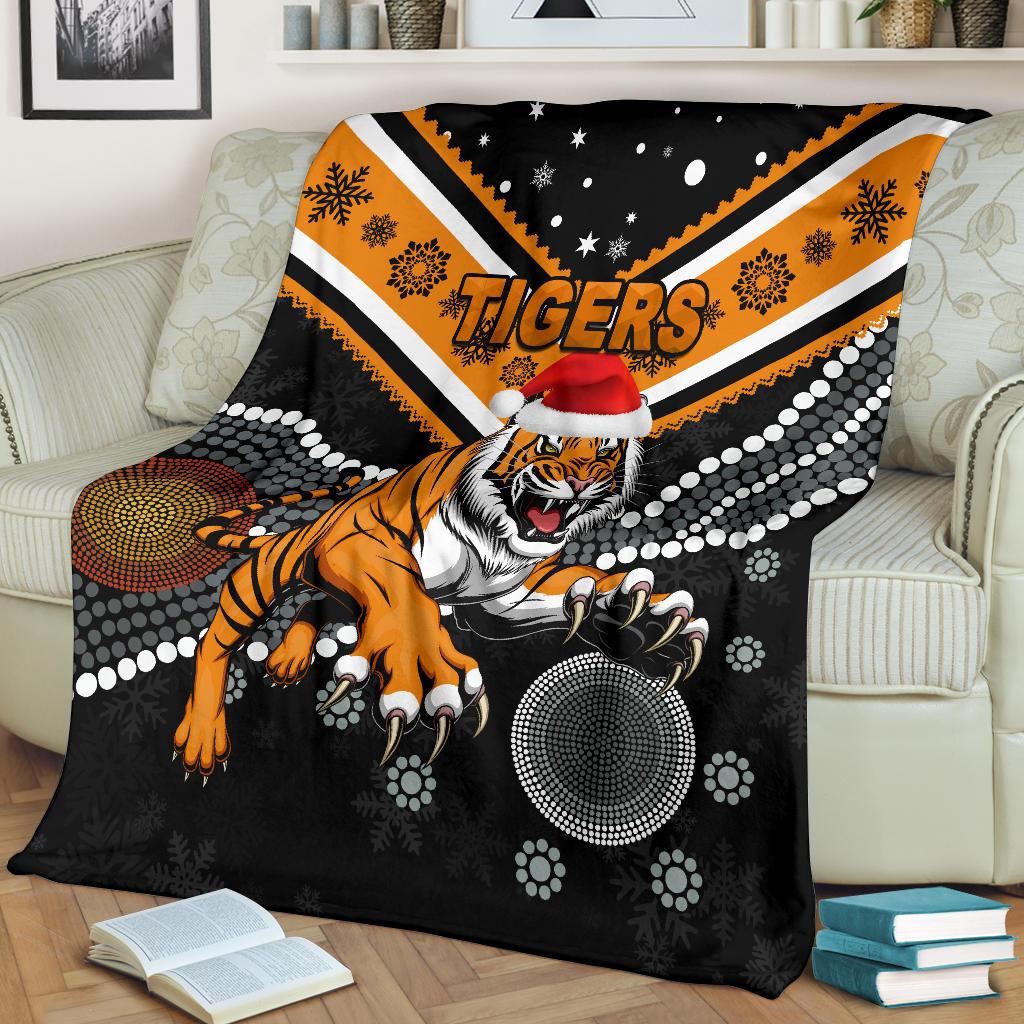 wests-christmas-premium-blanket-tigers-indigenous