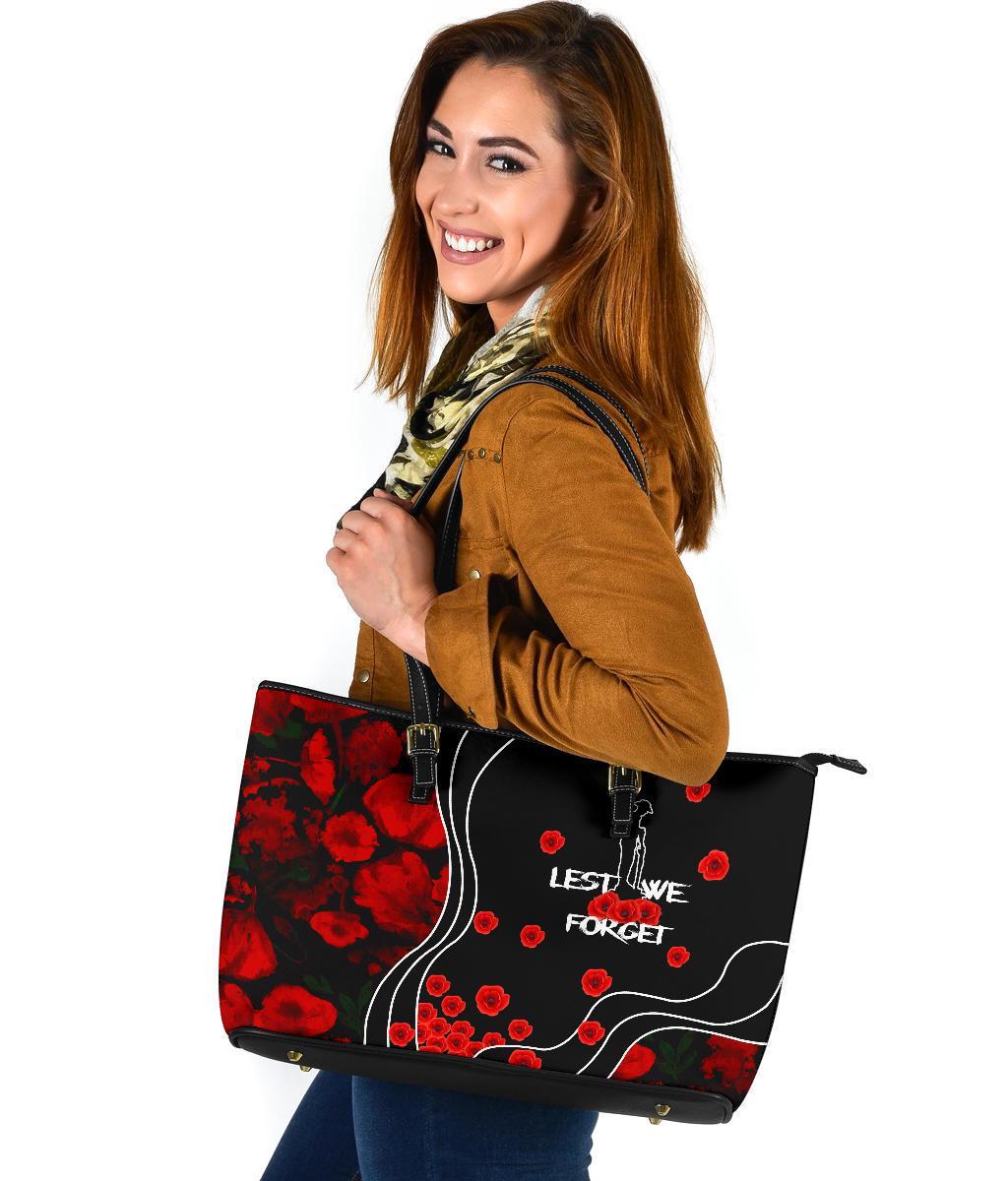 anzac-lest-we-forget-large-leather-tote-bag-poppy-flowers