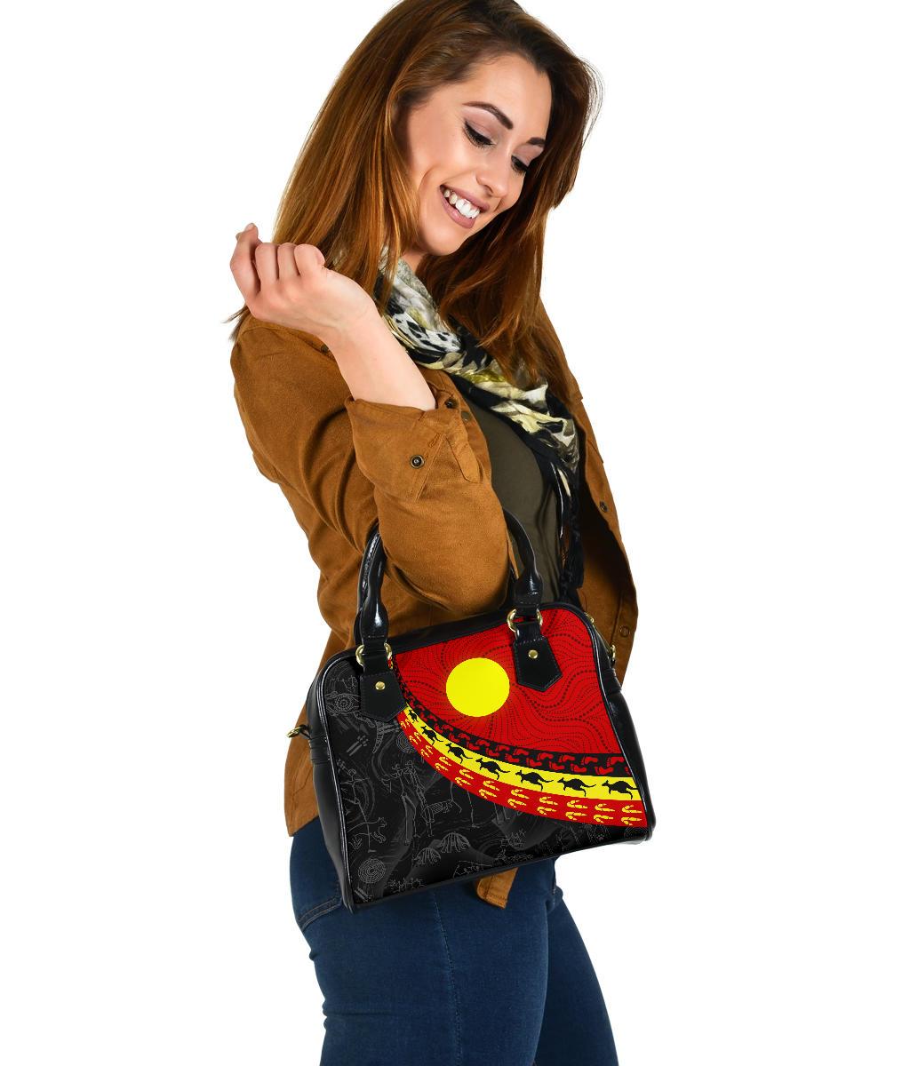 Aboriginal Shoulder Handbag, Indigenous Flag Circle Dot Painting - Vibe Hoodie