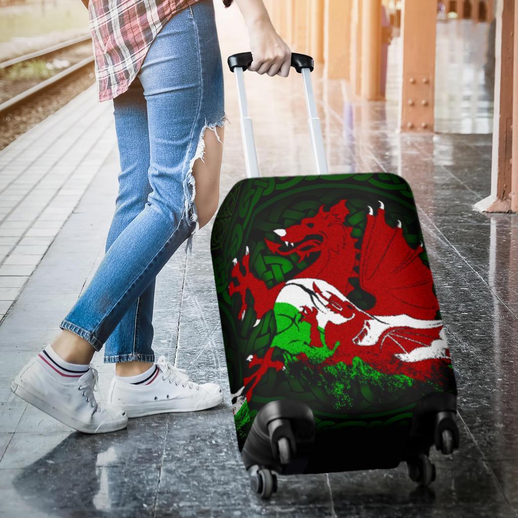 wales-luggage-covers-cymru-dragon