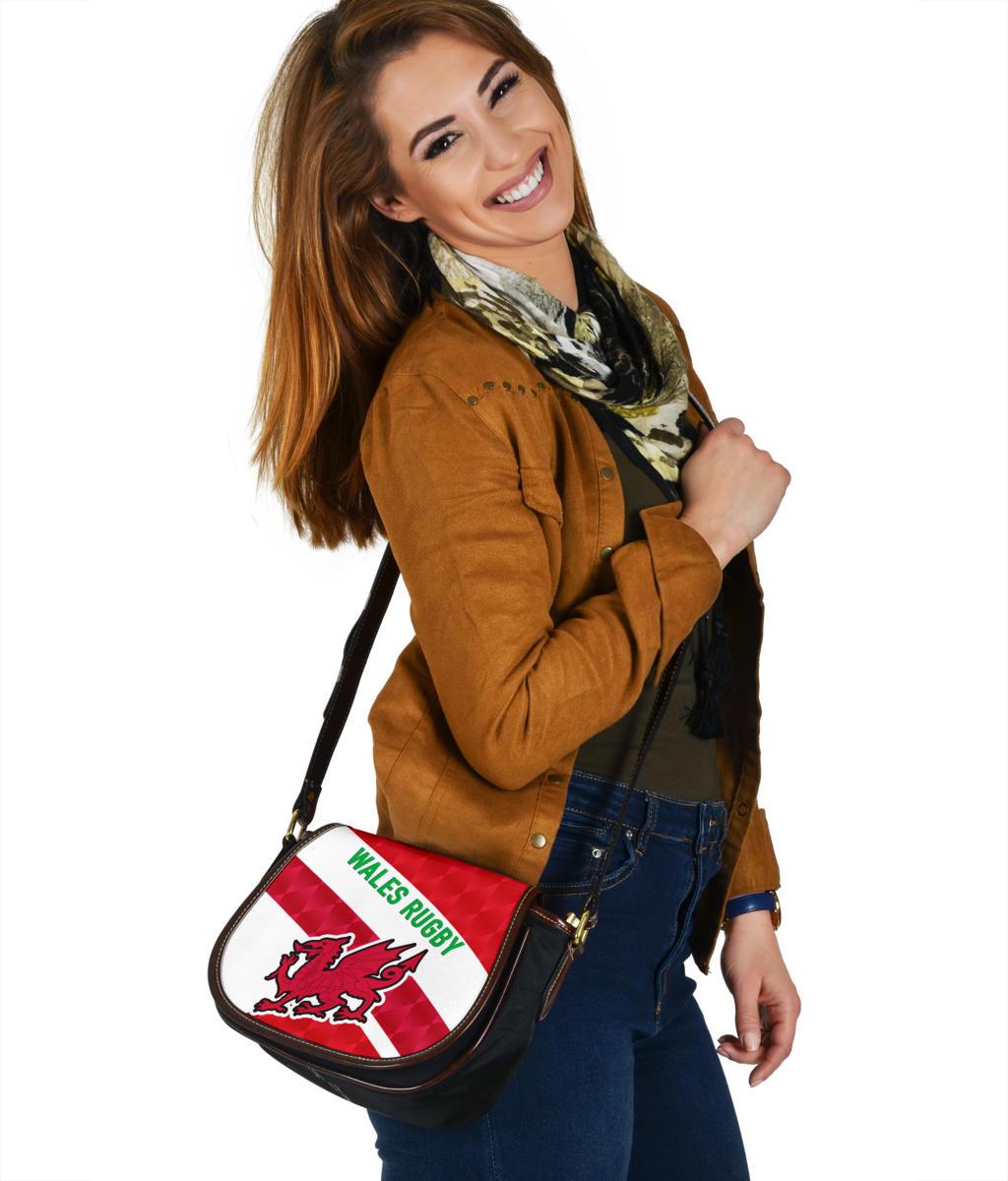 wales-rugby-canvas-leather-saddle-bag-sporty-style