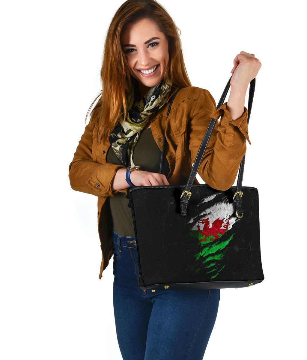 wales-in-me-leather-tote-special-grunge-style