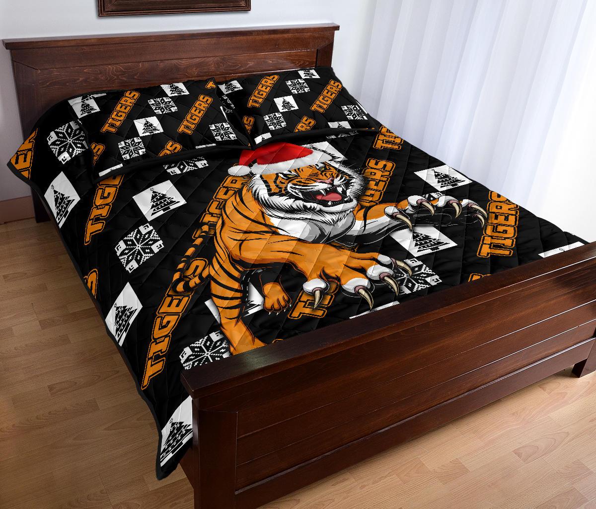 wests-christmas-quilt-bed-set-tigers-fancy