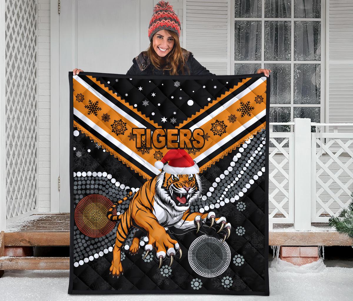 wests-christmas-premium-quilt-tigers-indigenous