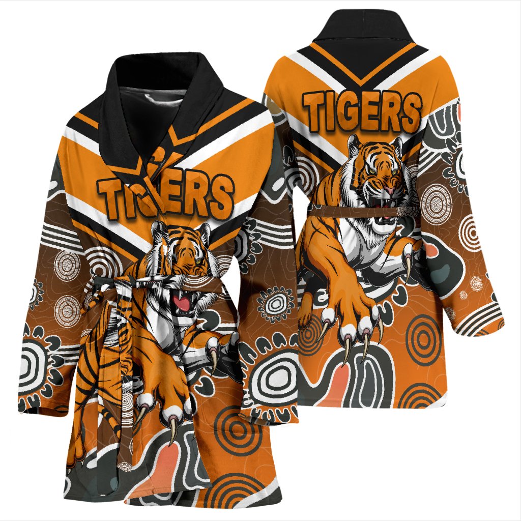 wests-women-bath-robe-tigers-indigenous