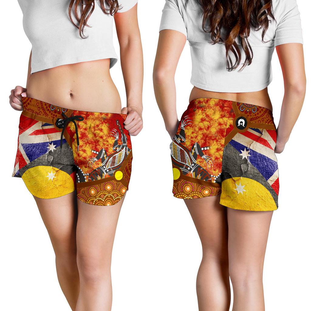 Women's Shorts - Aboriginal Dot Painting & Flags, Crocodile - Vibe Hoodie