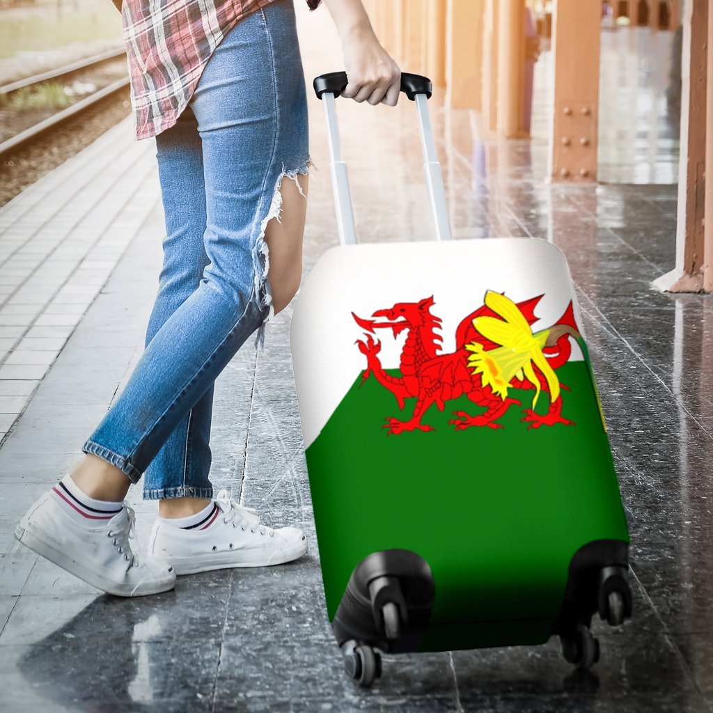 wales-flag-and-dragon-luggage-cover