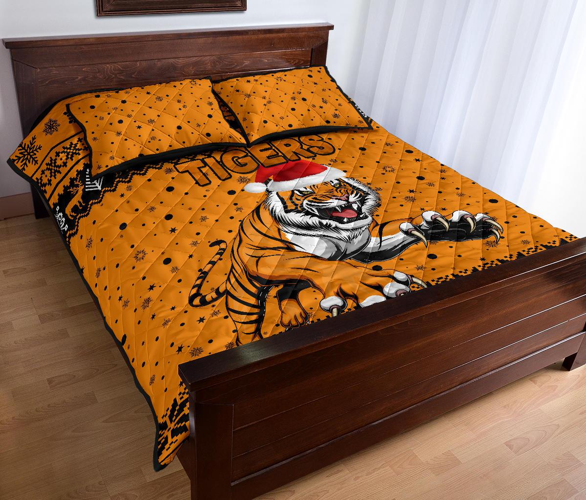 wests-christmas-quilt-bed-set-tigers-unique-vibes-orange