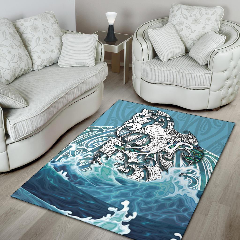 maori-manaia-the-blue-sea-area-rug